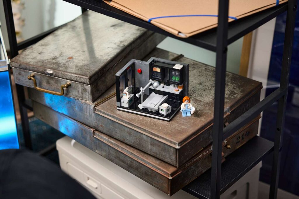 LEGO 40896 The X-Files: Laboratórium Scullyovej
