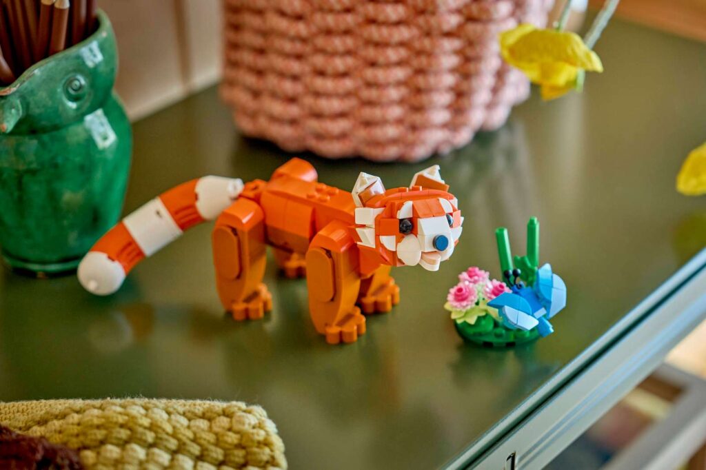 LEGO Creator 3v1 31394 Roztomilé zvieratká: Panda červená