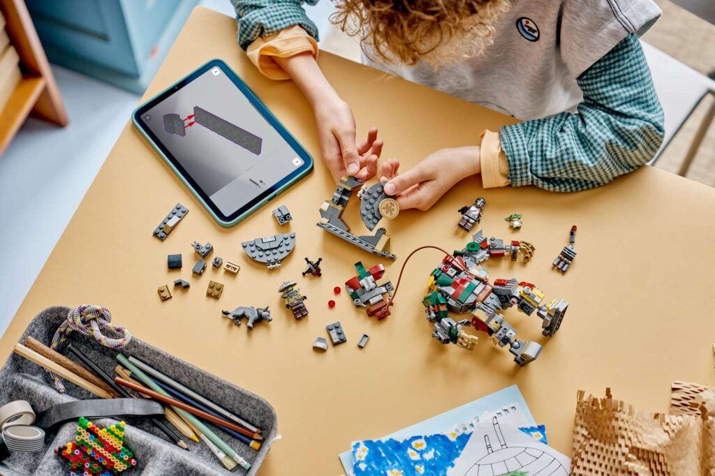 LEGO Star Wars 75451 Súboj so strážnym droidom v paláci Hutta