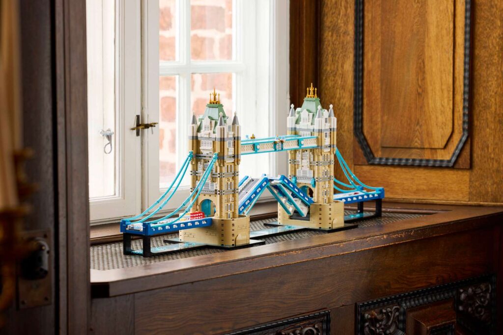 LEGO Architecture 21067 Tower Bridge