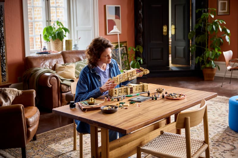 LEGO Ideas 21373 Downton Abbey