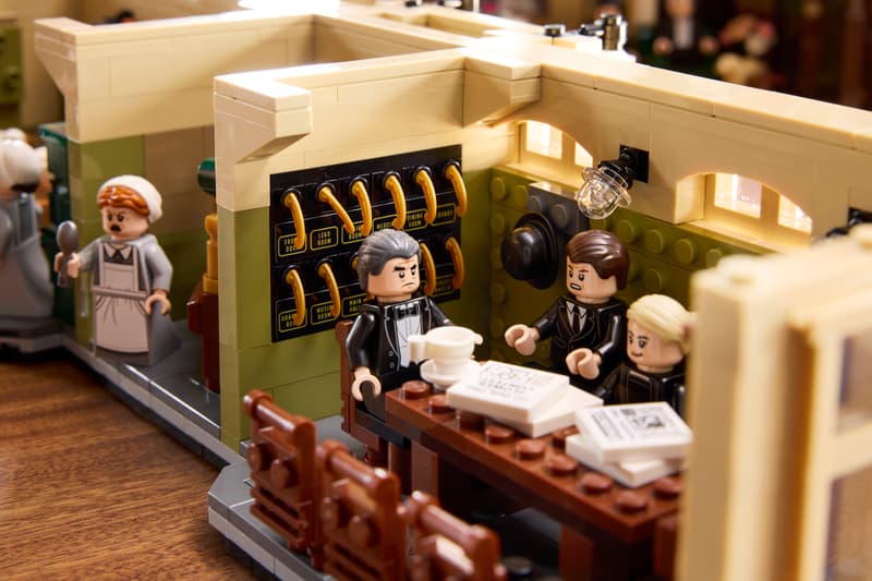LEGO Ideas 21373 Downton Abbey
