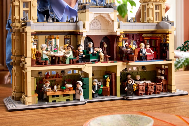 LEGO Ideas 21373 Downton Abbey