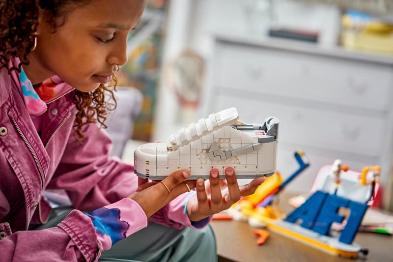 LEGO® 43026 Nike Air Force 1 x LEGO®