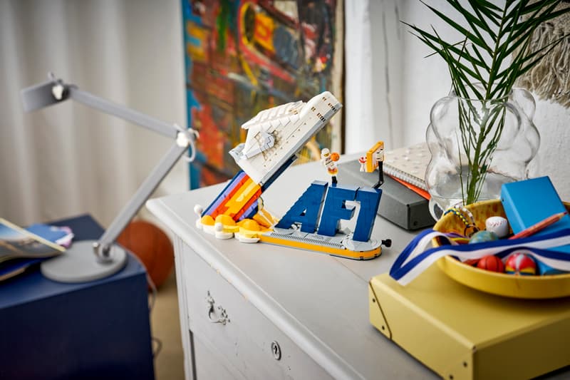 LEGO® 43026 Nike Air Force 1 x LEGO®