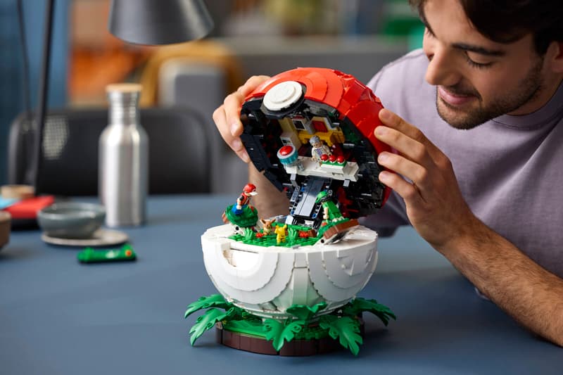 LEGO Pokémon 72154 Poké Ball s ikonickými momentmi Trénerov