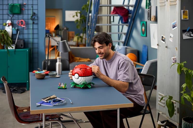 LEGO Pokémon 72154 Poké Ball s ikonickými momentmi Trénerov