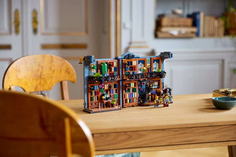 LEGO® Icons 11379 Knižná zarážka: Kníhkupectvo