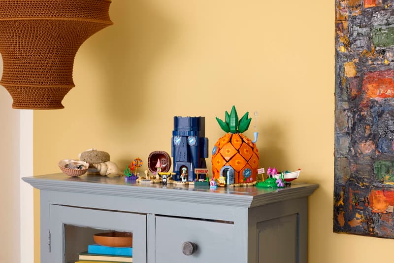 LEGO® Icons 11386 SpongeBob SquarePants: Zátišie bikín