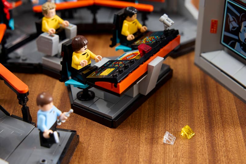LEGO® Icons 11385 Kapitánsky mostík Star Trek: U.S.S. Enterprise NCC-1701