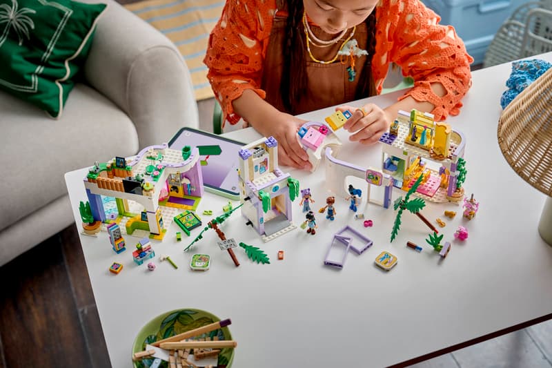 LEGO Friends 42719 Nákupné centrum v mestečku Heartlake